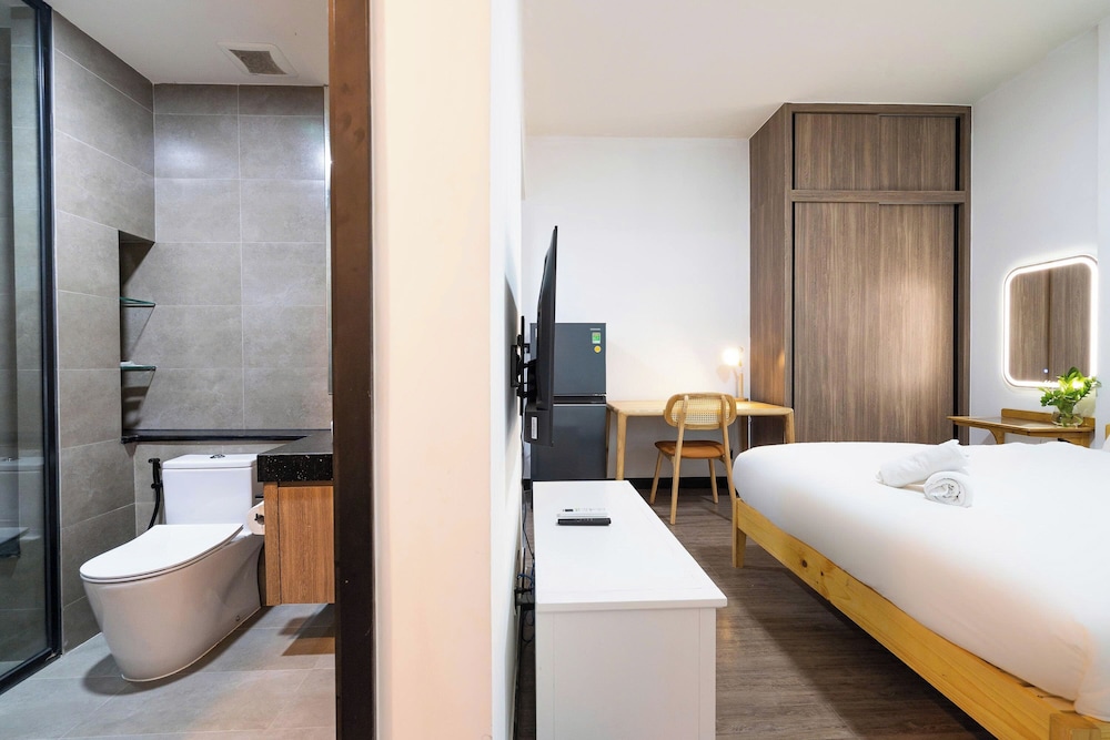 Luxury Vela Luxe - De La Sol Sai Gon