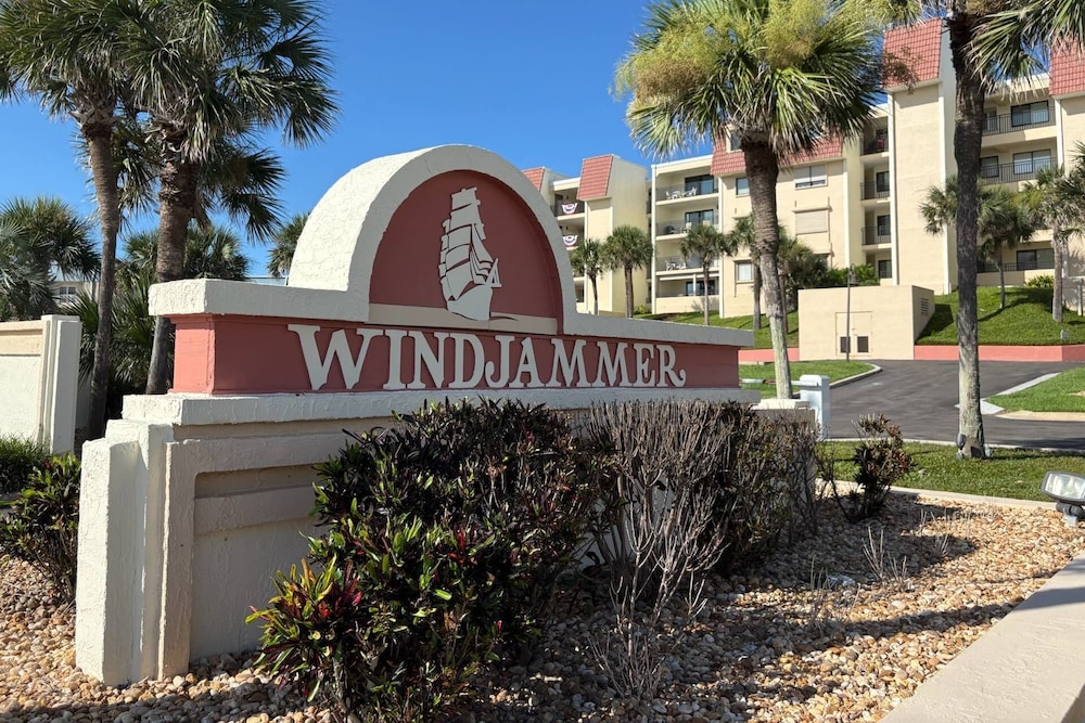 Windjammer 115