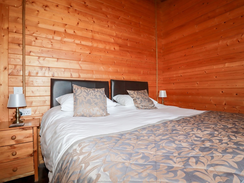 Bodmin Vacations - Cedar Lodge - Property Image 6