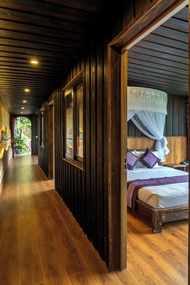 Sapana Mountain Retreat