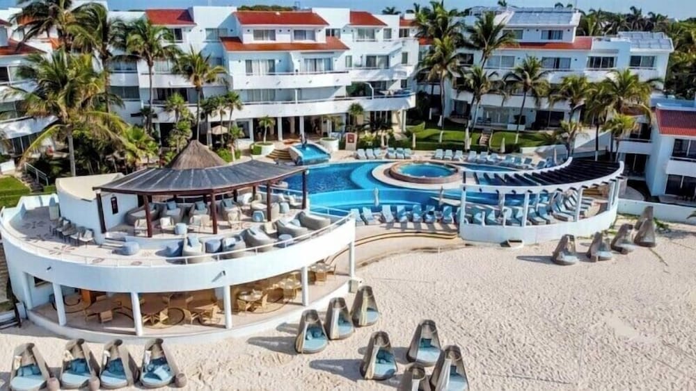 Sunset Fishermen Beach Resort Room 344 A&B