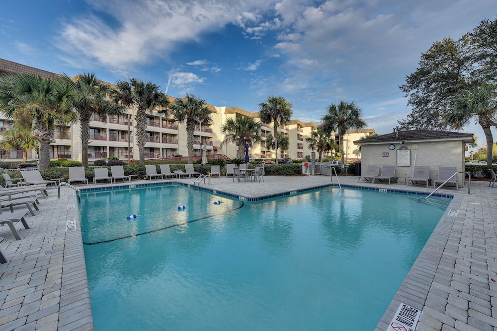 Pool Access: Beachfront Hilton Head Resort Condo