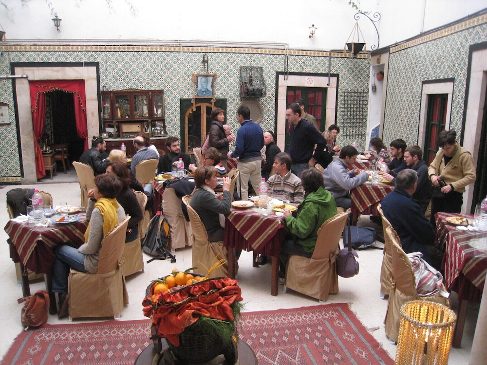 Hostel El Medina