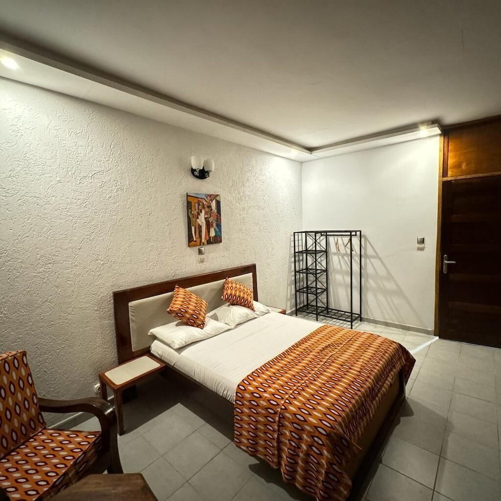 Lome Bamboo Lodge