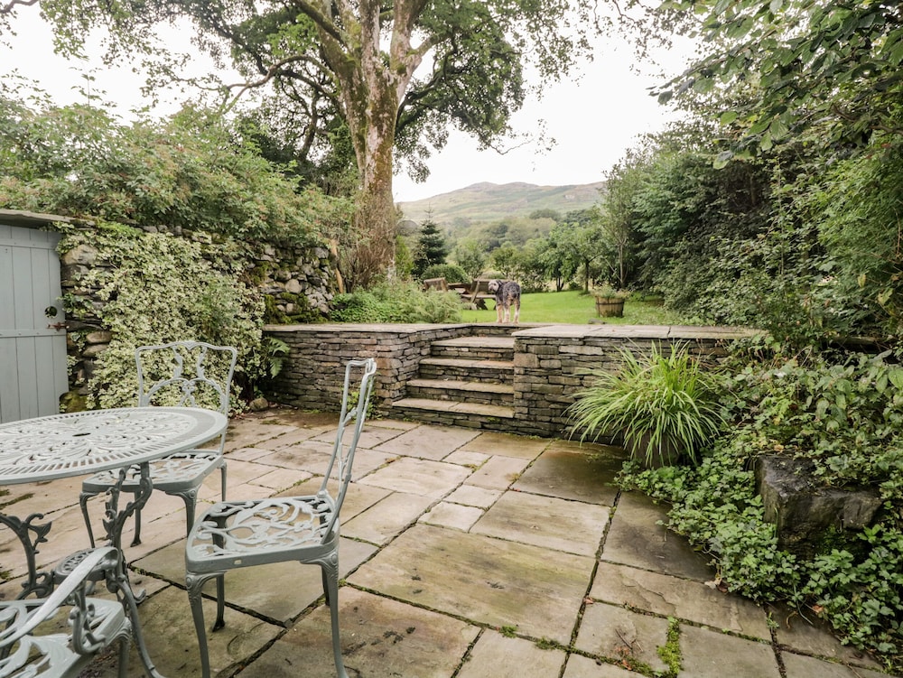 Beckfold Cottage