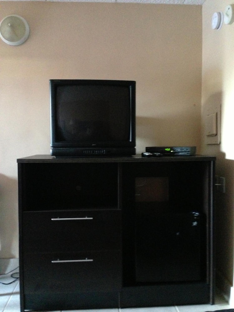 Cloud 9 Inn