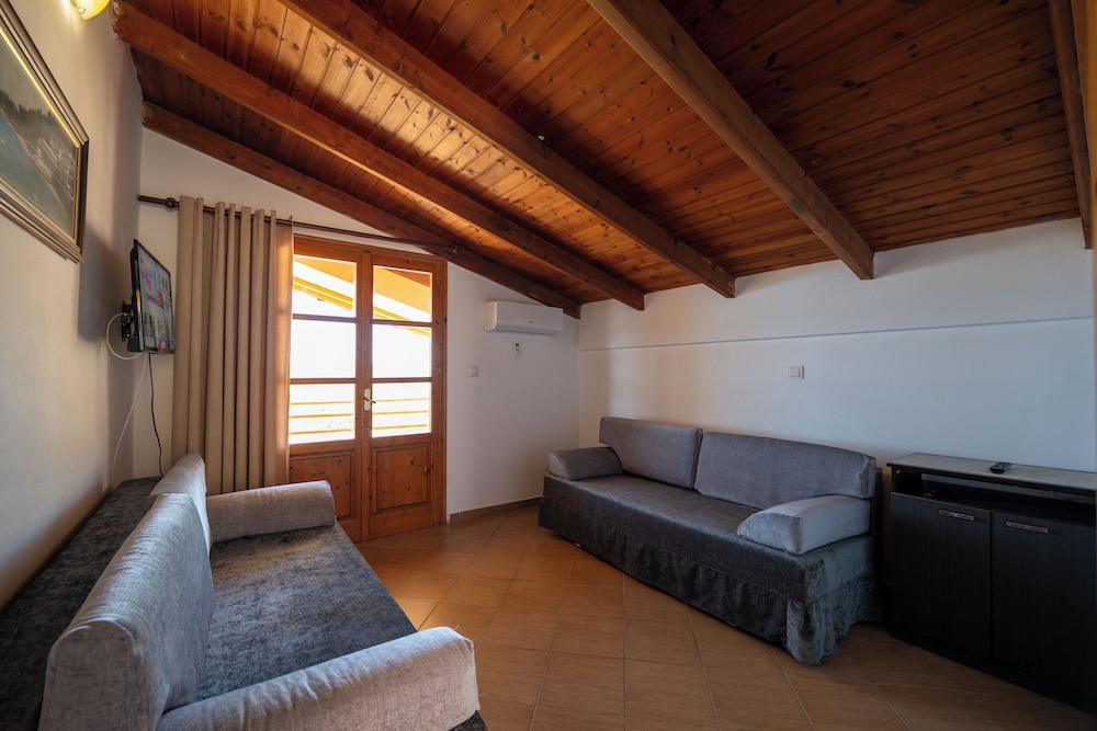 Apart Hotel Alex