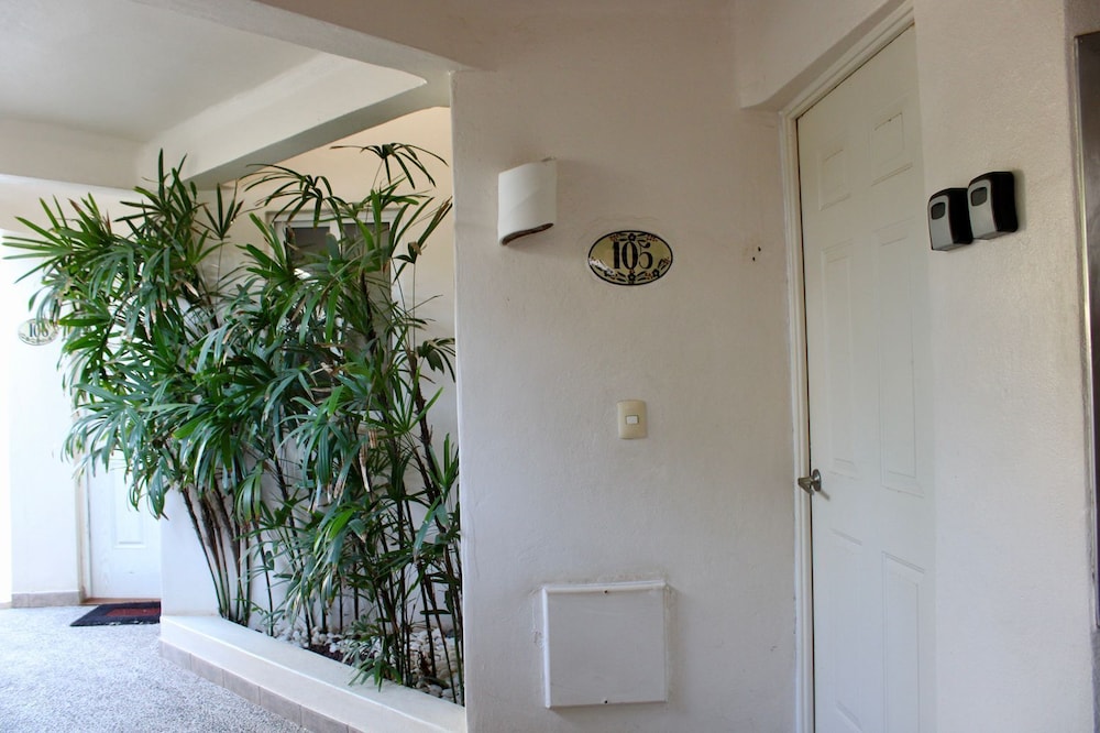 Costa Bonita Apartments