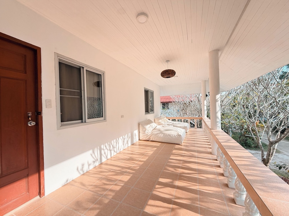 Labelle villa koh phangan