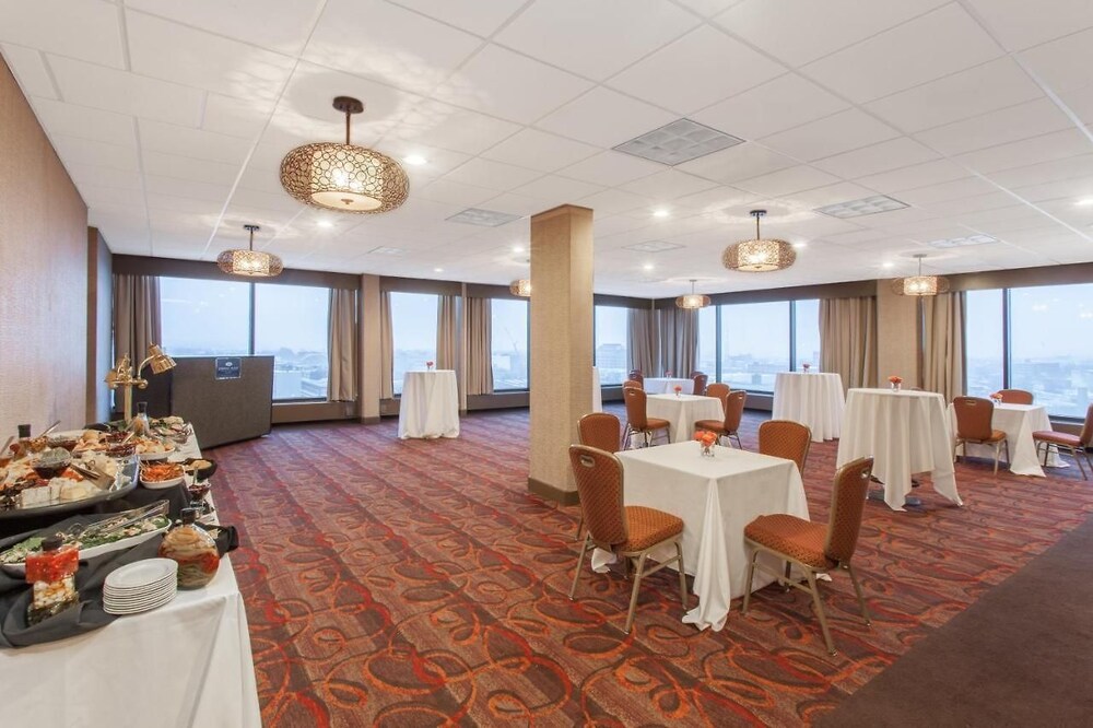 meeting & event spaces