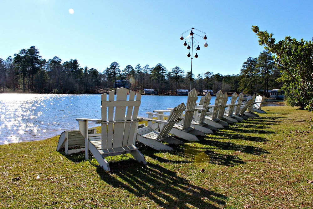 Lake Tiak O Khata Resort