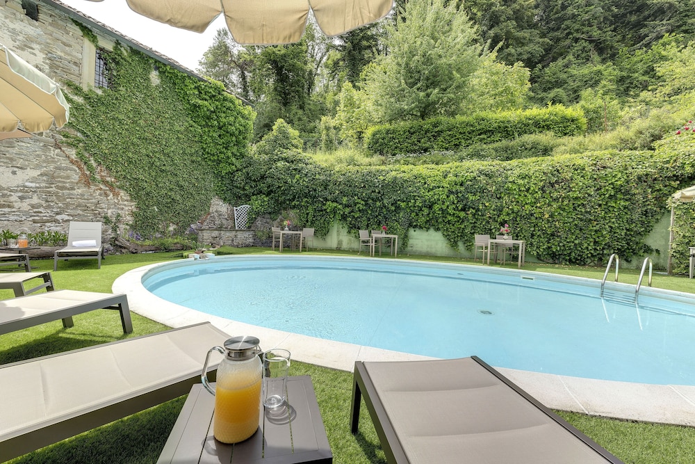 Entire Hilltop Villa With Private Pool In Palazzuolo Sul Senio