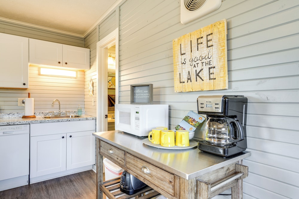 Bass Fishing Paradise: Cottage on Table Rock Lake