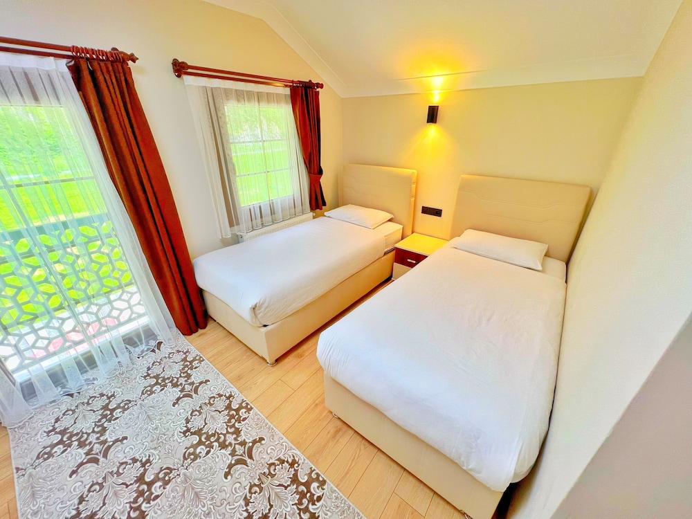 Raha Villa Bungalow view 2