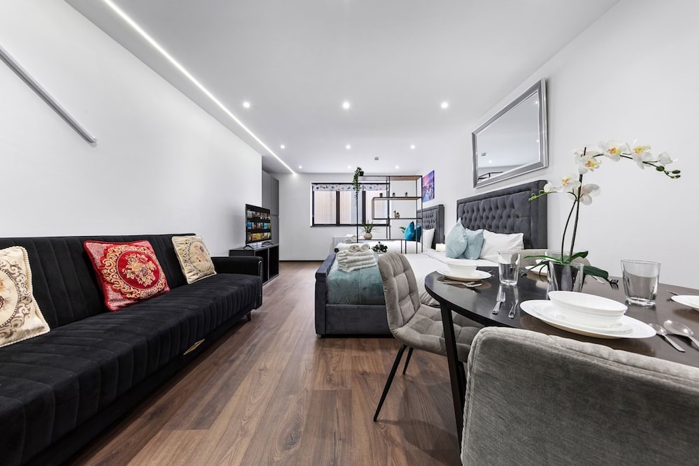 Cosy Golders Green Studio With Modern Amenities