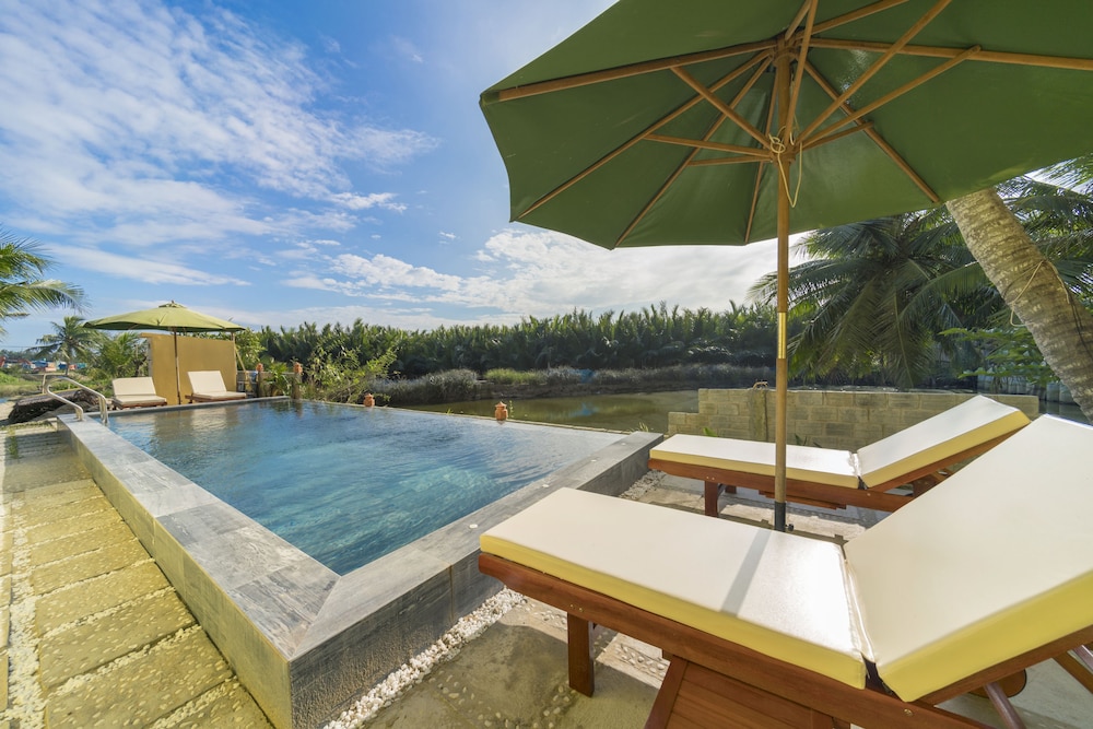 Lakeview Villa Homestay Hoi An