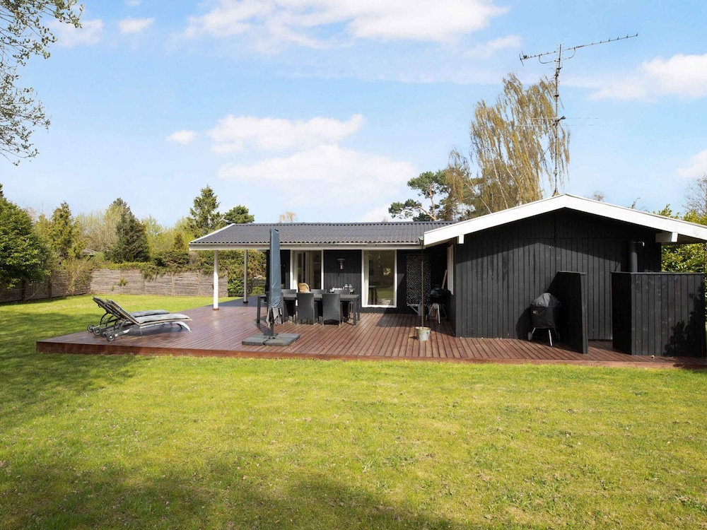 5 Star Holiday Home in Hornbaek
