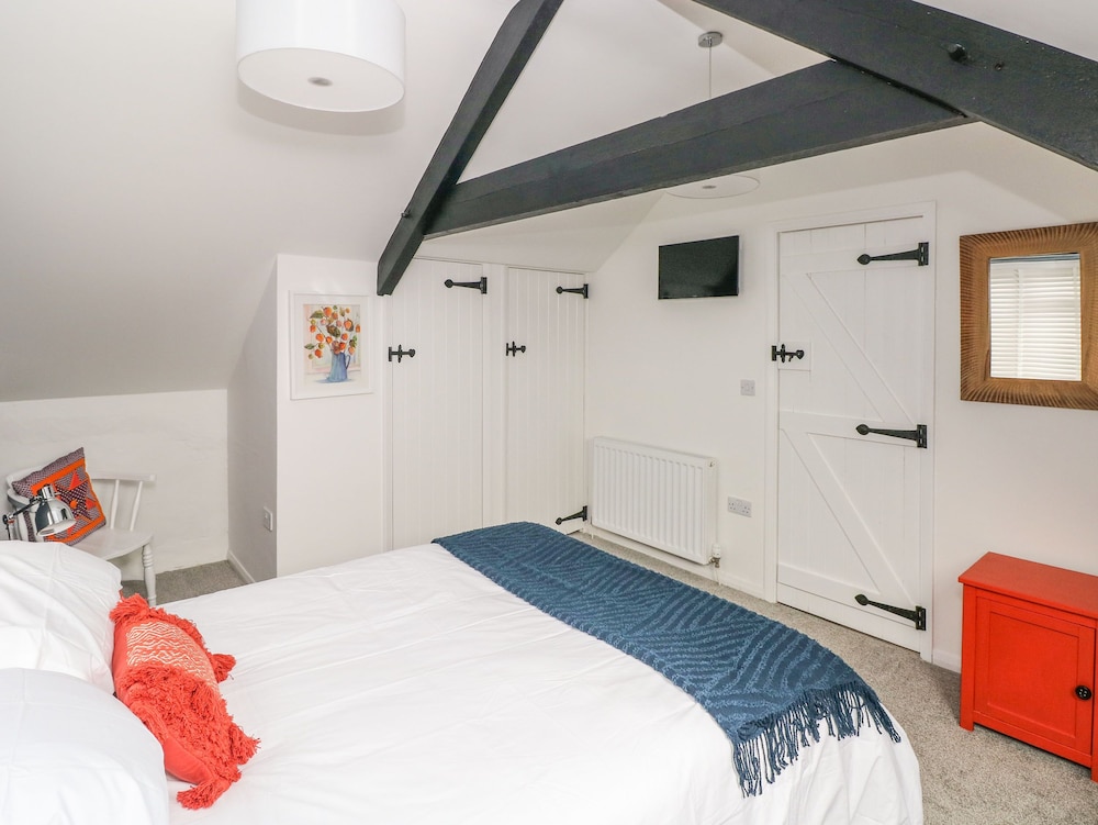 Clementine Cottage