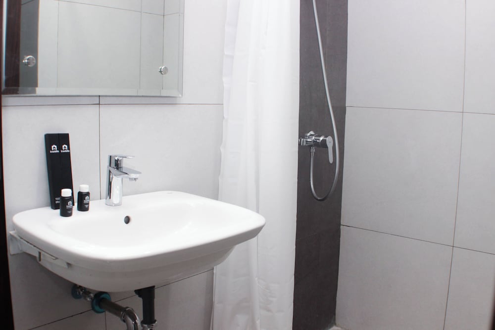 Basic Studio Near Station At Lrt City Bekasi Apartment