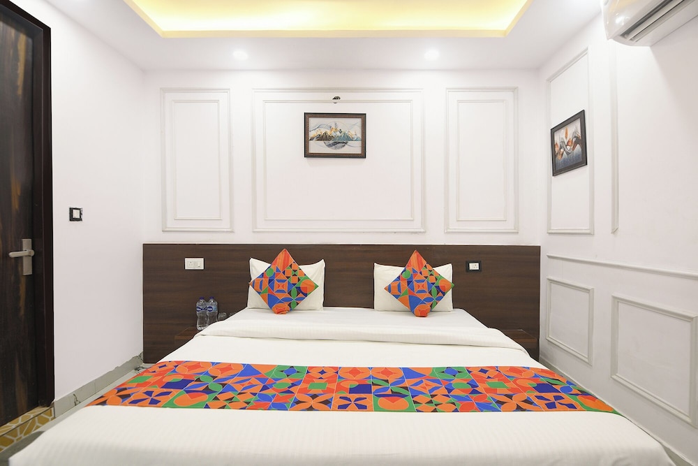 Fabhotel Dream Stay Inn