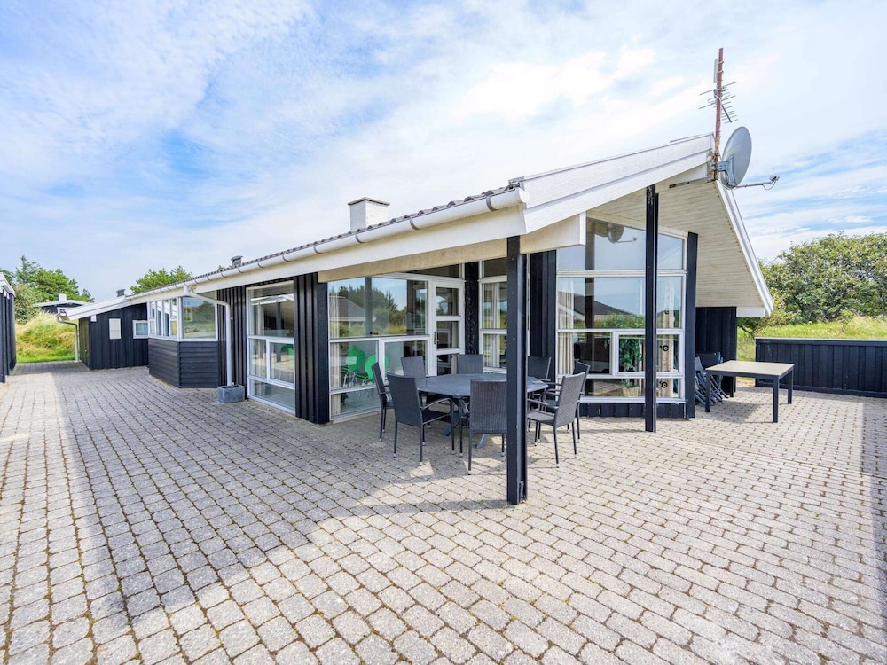 8 Person Holiday Home in Henne