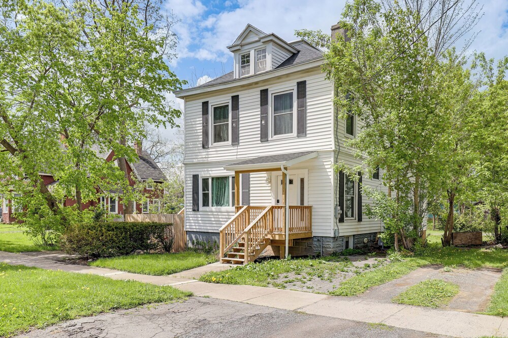 Walk to Downtown & Seneca Lake: Updated Retreat!