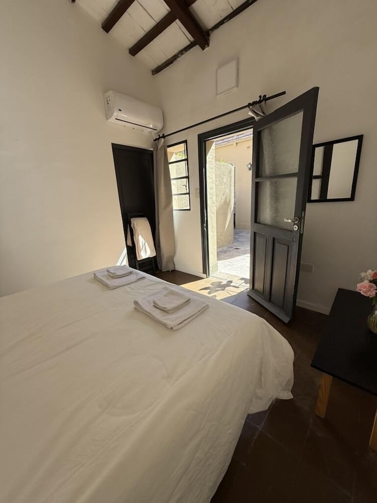 Clivias Hostel