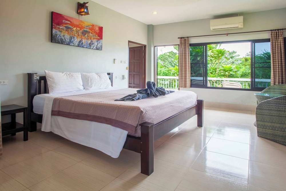 150 m From a Paradise Beach 3 Bedrooms Pool