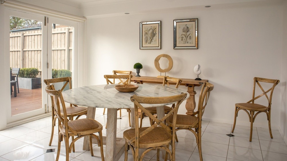 Brighton House - Image 5