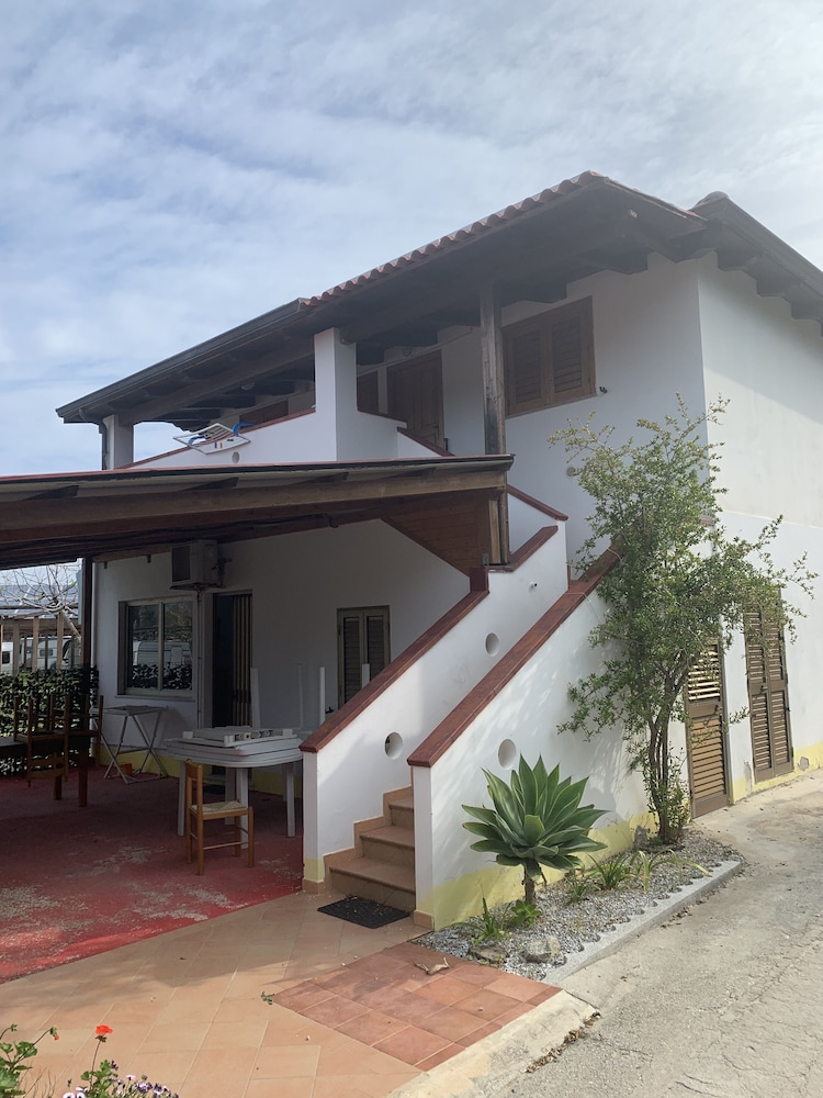 Villagio Camping La Scogliera