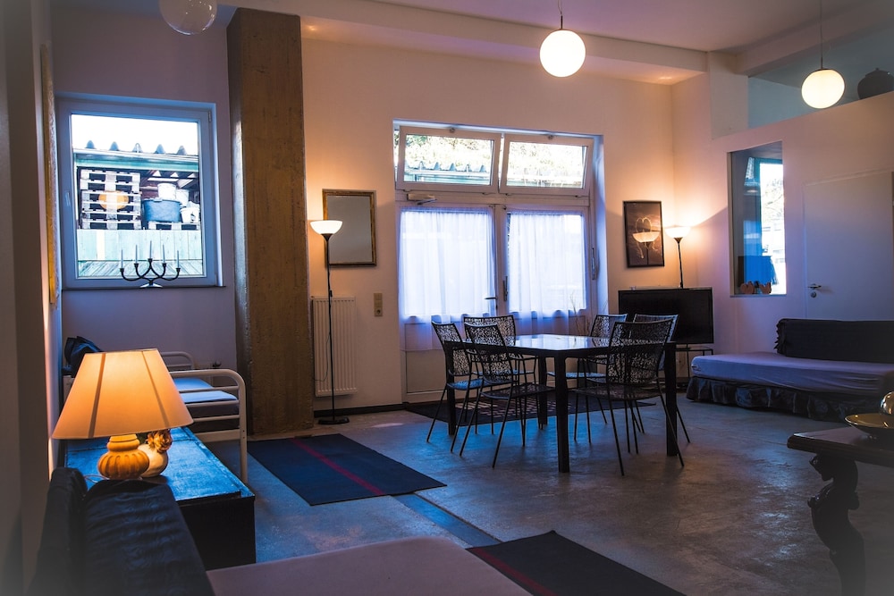 lounge