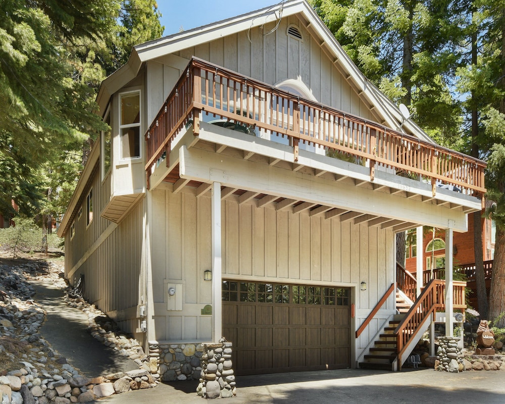 Lake Tahoe Vacations - Lux Leisure - Property Image 14