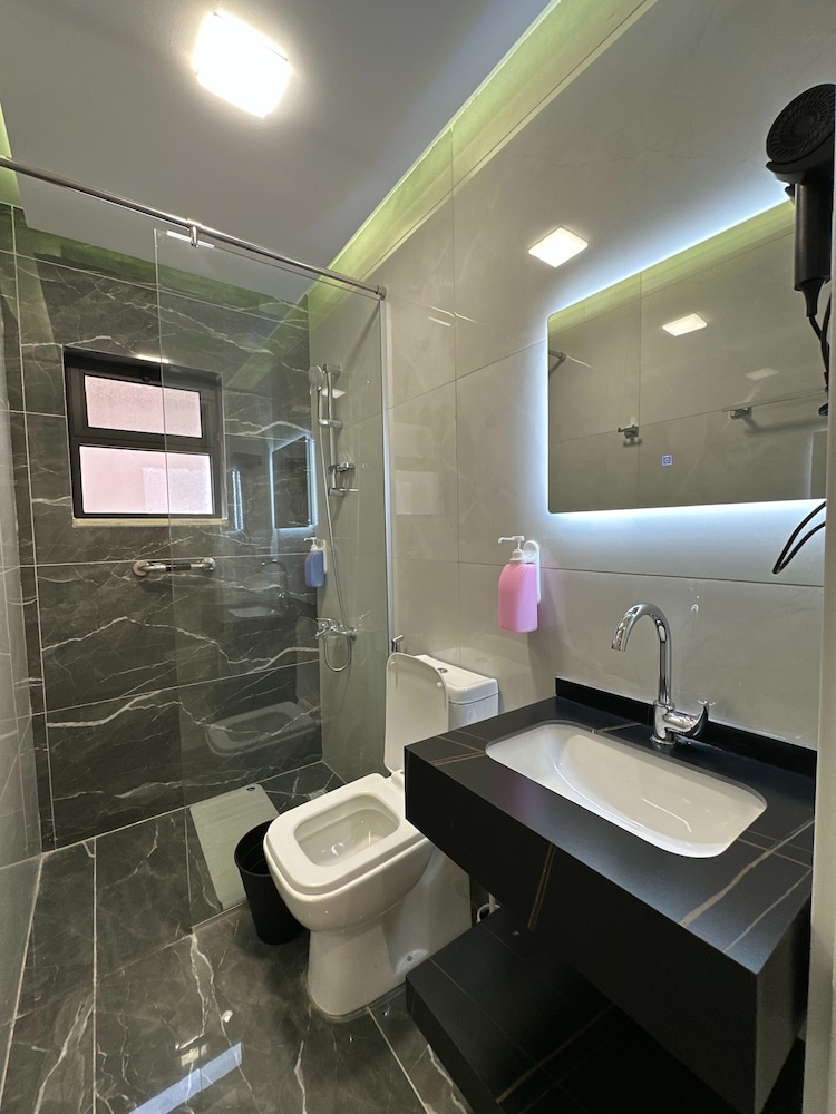 Charming Amman Apament With Modern Amenities