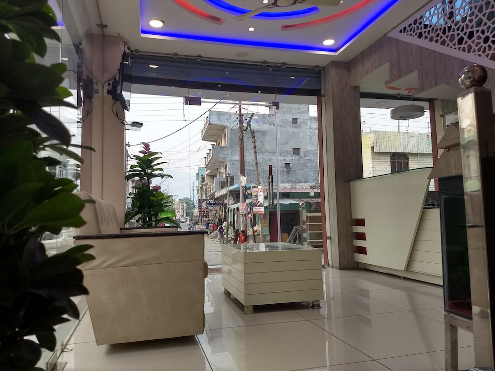 Hotel Reyansh view 3
