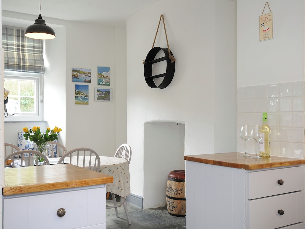 1 Churchtown Cottages