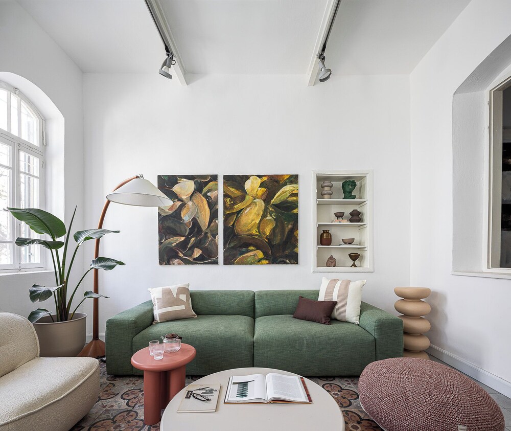 The Gem of Neve Tzedek by Sea N' Rent