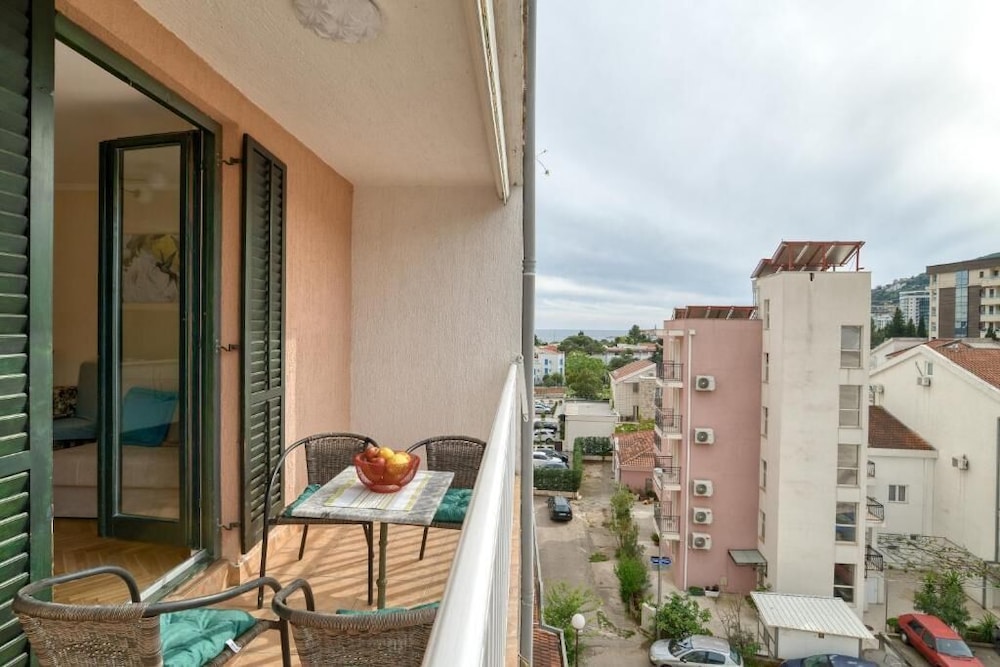 Comfort apartments near the beach