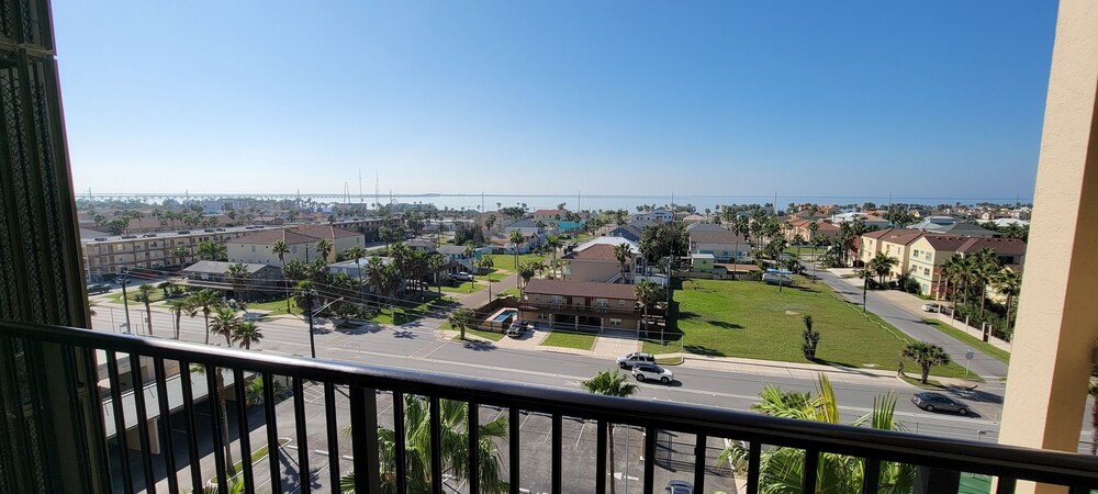Spi Fun And Sun 2 Bedroom Condo by RedAwning view 5