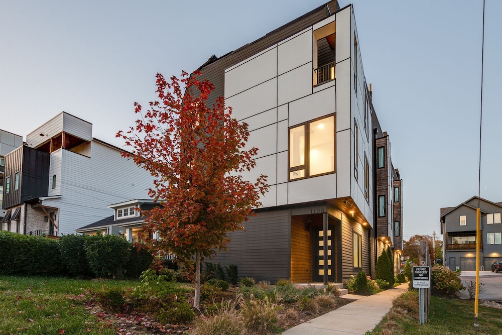 NEW 24 Guests 2 Rooftop Decks Near Downtown