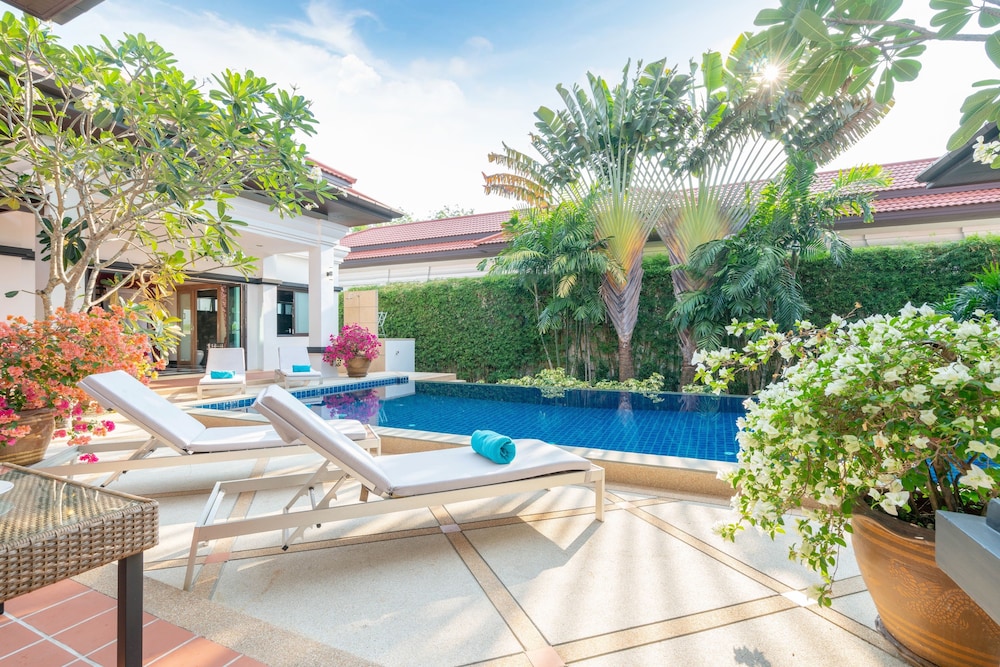 Jewels Villas Phuket