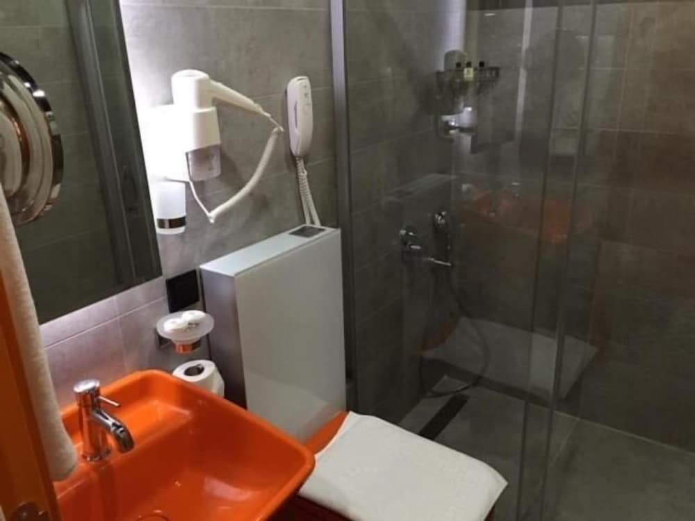 Erdem City Hotel - Image 22