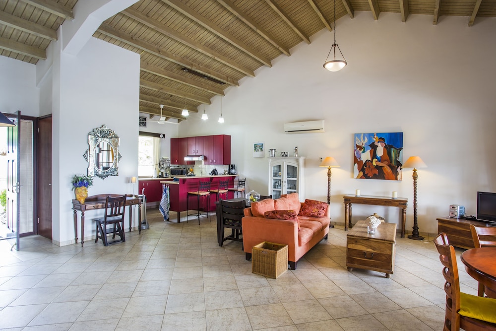 Blue Bay Bungalows