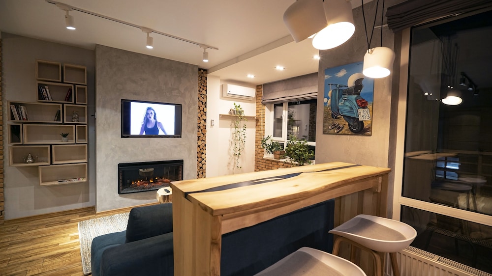 EcoLoft Studios