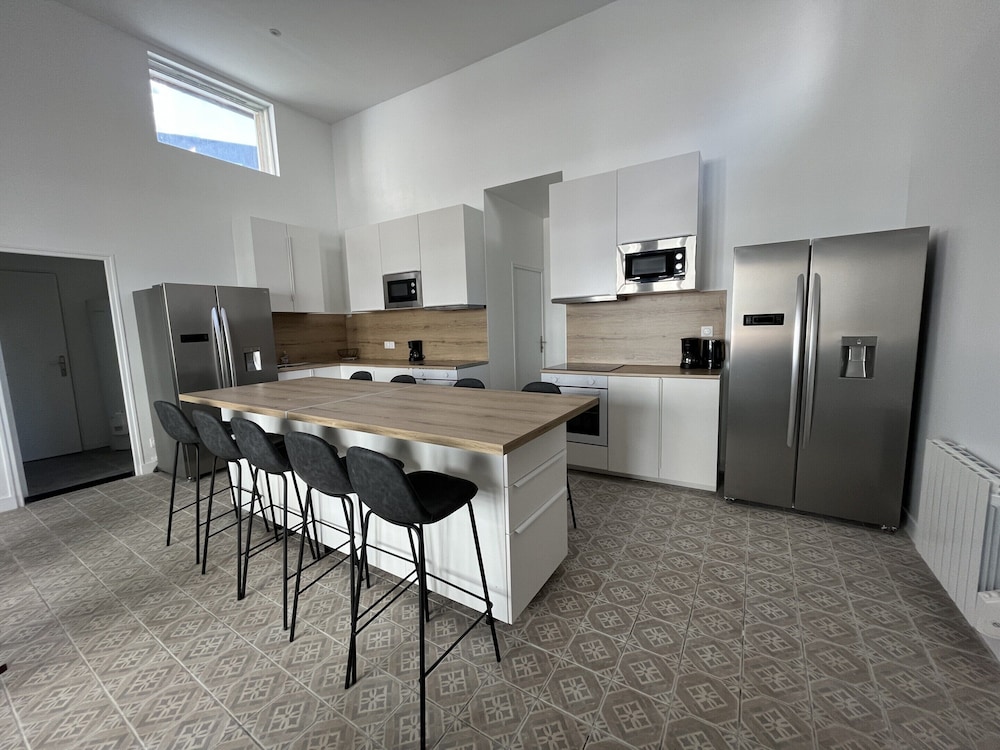 Apartment in Le Mans Near Historic Center