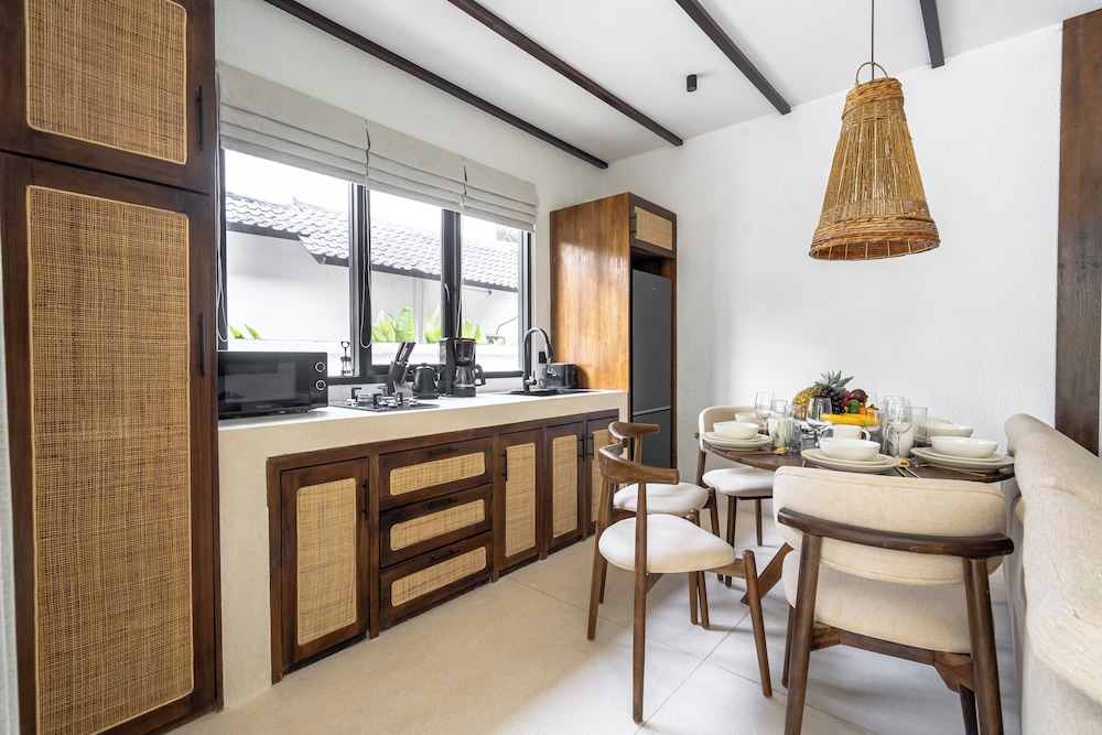 Sacred Jungle by EVDEkimi Ubud – Modern Villas and Apartments with Kitchens, Pools, & Personalized Concierge Service
