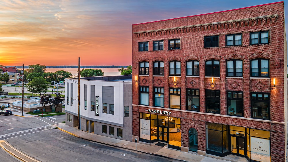 Hotel The Saddlery Madison Downtown - Image 1