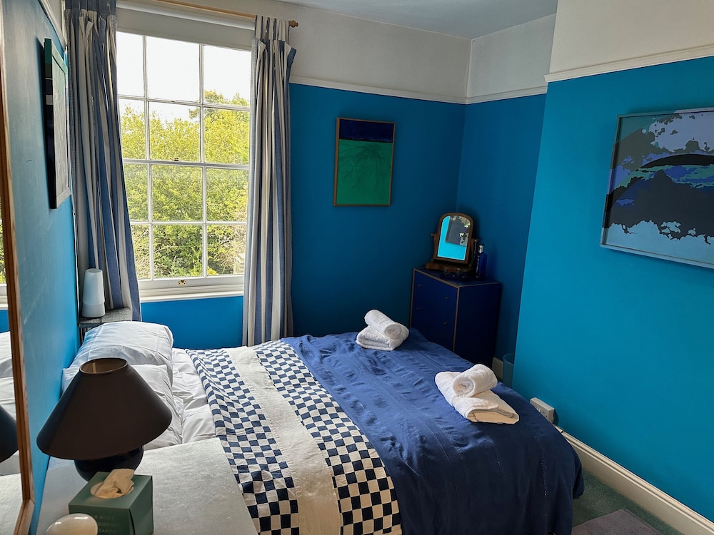 3Bd Victorian Townhouse Near Norfolk Broads 4A, 2C