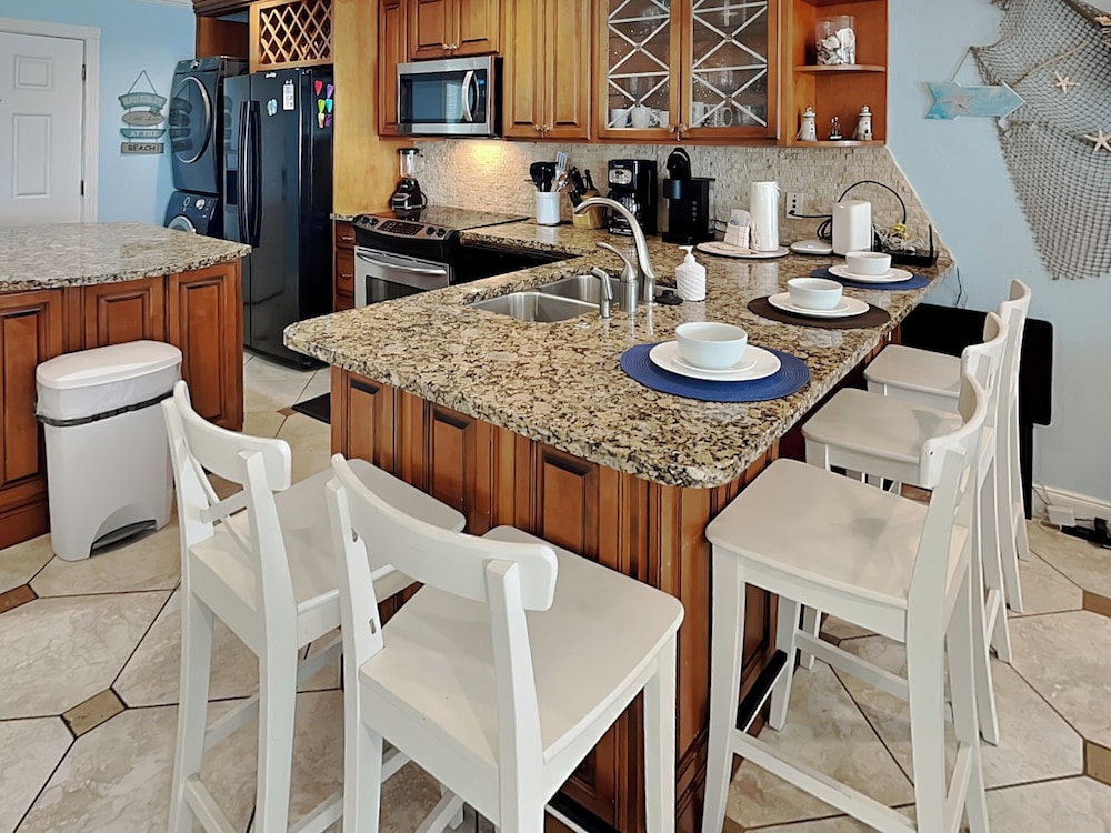 Seascape 2112-Dolphin Lair by Ryson Vacation Rentals