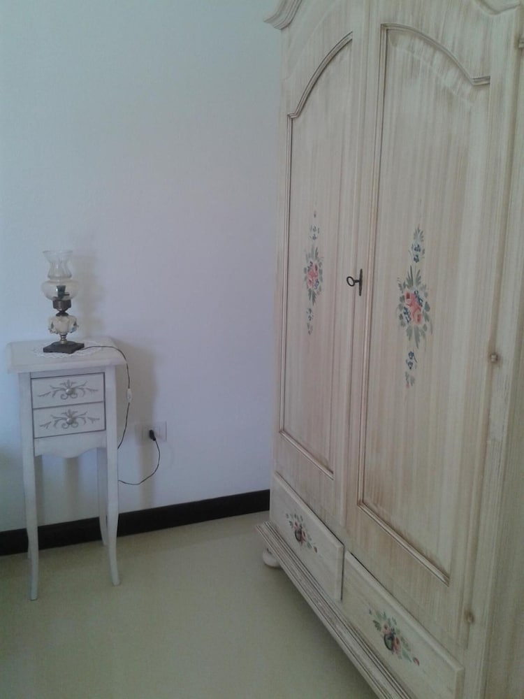 Photo 32