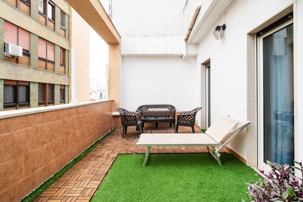 Lovely Terrace Apartment by Wonderful Italy